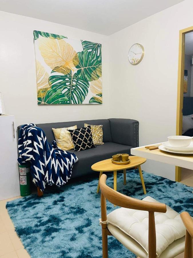 Lovely 2 bedroom condo unit Iloilo Esterno foto
